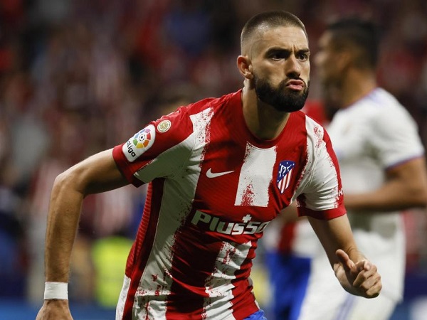 Nhà Vua Real thua đau ở derby Madrid