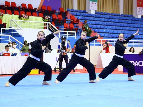 Việt Nam vượt qua Malaysia trên bảng tổng sắp huy chương SEA Games 31