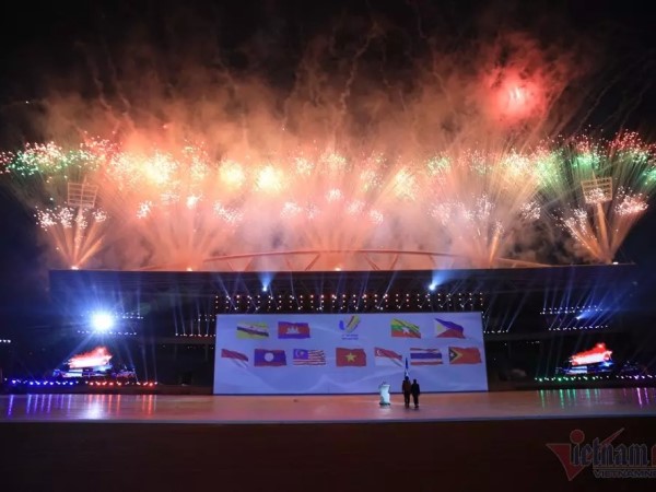 SEA Games 31 chính thức bắt đầu
