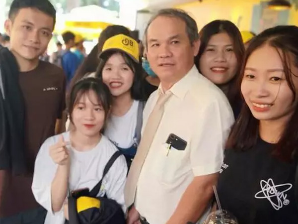 Con gái kín tiếng của Bầu Đức, những cú ra tay âm thầm lộ dần vị thế