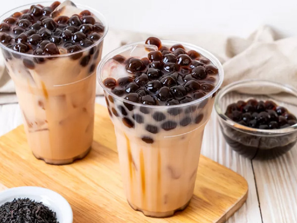 Nam sinh phải nhập viện 1 loại thức uống 'vạn người mê', các 'tín đồ' trà sữa nhất định cần biết 4 sự thật này để tránh 'mang họa'