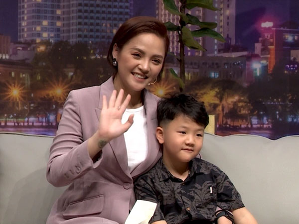 Những bà mẹ đơn thân giàu nghị lực nhất showbiz Việt