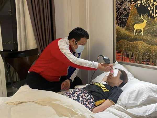 U23 Thái Lan đón cú sốc lớn khi nữ tỷ phú Madam Pang bị thương nghiêm trọng