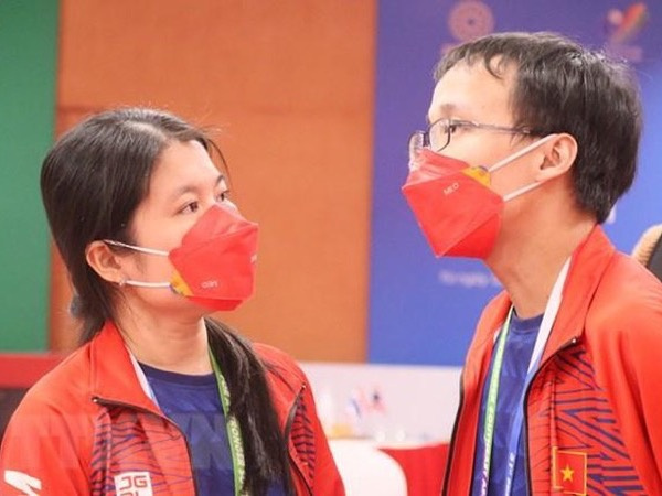 Cả hai vợ chồng đều đoạt Huy chương Vàng SEA Games 31