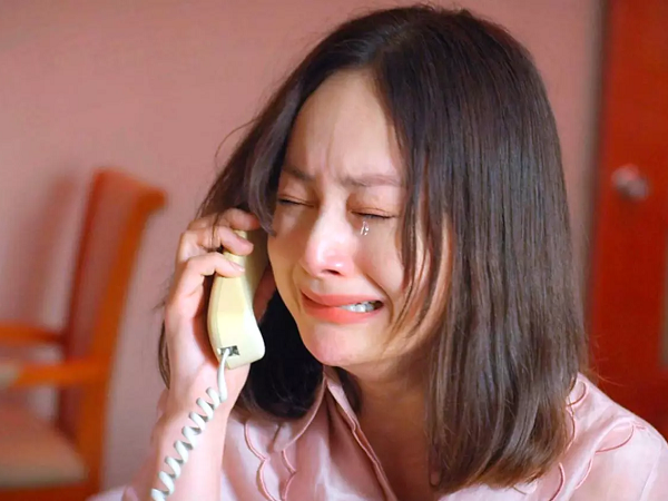 Biên kịch 'Thương ngày nắng về' đăng tâm thư dài lên tiếng về tình tiết gây tranh cãi gay gắt vừa lên sóng