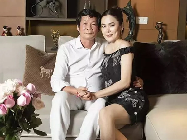 Hoa hậu Phương Lê chửi chị em Đặng Thu Thảo dơ hèn, dọa bẻ răng?