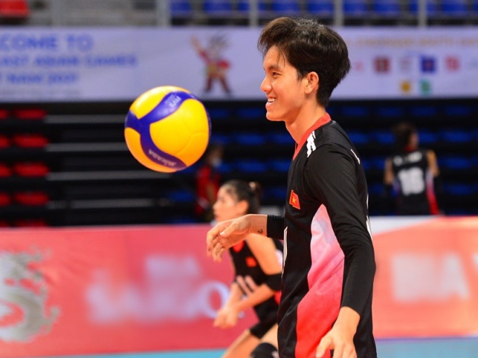 Thi đấu quá tốt, nữ VĐV bóng chuyền cao 1m88 của Việt Nam bị CĐV Thái Lan đòi kiểm tra giới tính