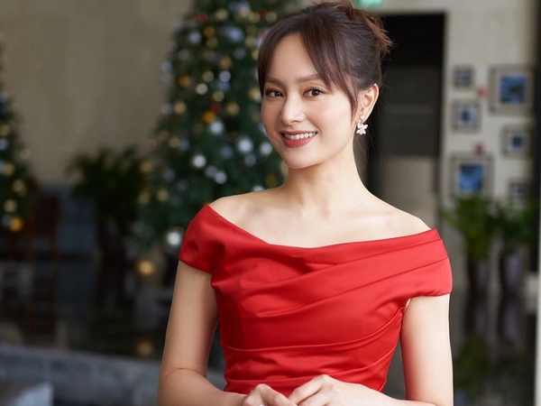 Thương Ngày Nắng Về: Diễn quá đỉnh, Lan Phương bất ngờ được diễn viên này khen ngợi hết lời