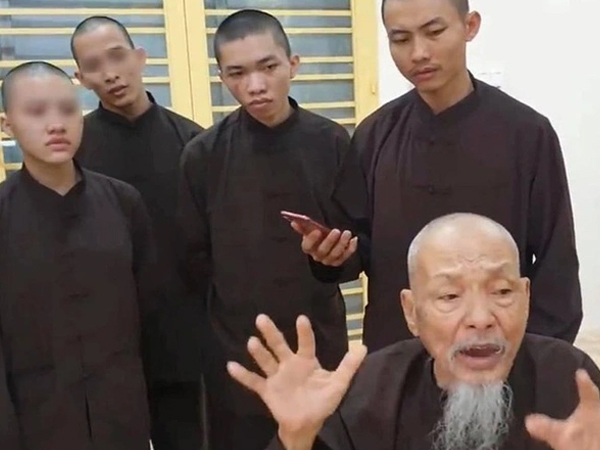 Được hỏi về thông tin của Diễm My, ông Lê Tùng Vân và nhóm người 'Tịnh thất Bồng Lai' có thái độ thế nào?