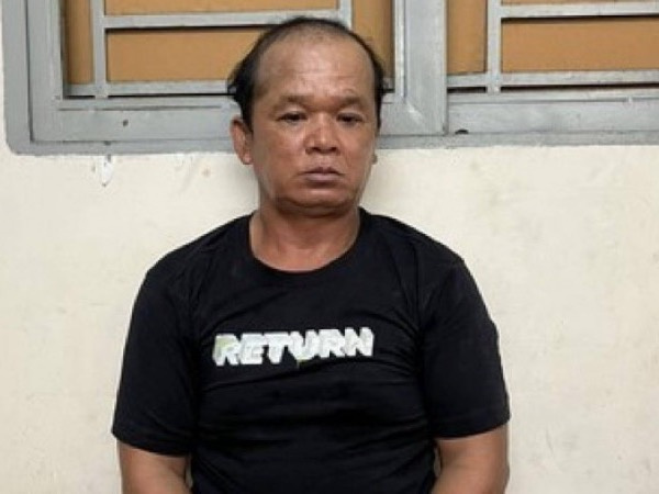 Khởi tố, bắt tạm giam người đàn ông trộm nắp chắn rác cầu Thủ Thiêm 2