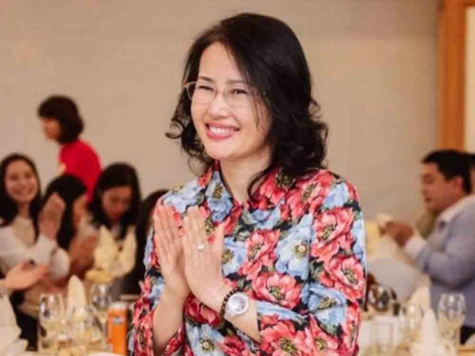 Bóng dáng ‘người đàn bà đẹp’ trong hàng loạt vụ án khiến các quan chức vào tù
