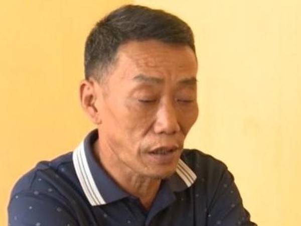 Bốn tội danh cho kẻ tẩm xăng dọa đốt vợ