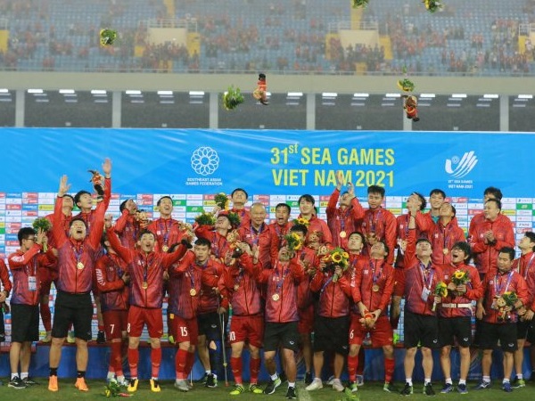 AFC và các LĐBĐ ca ngợi thành tích của bóng đá Việt Nam tại SEA Games 31