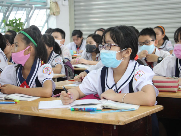 Hà Nội, TP.HCM và nhiều địa phương dự kiến tăng mạnh học phí năm học tới