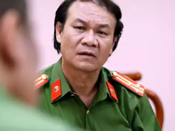 ‘Bão ngầm’ khiên cưỡng, gượng gạo, không đúng thực tế