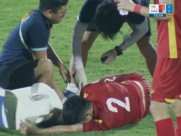 NÓNG: Trụ cột U23 Việt Nam vô địch SEA Games 31 chấn thương nặng phải ra nước ngoài phẫu thuật