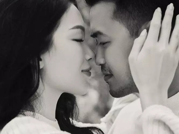 Gia tộc hào môn phản ứng gì khi Linh Rin - Phillip Nguyễn đám cưới?