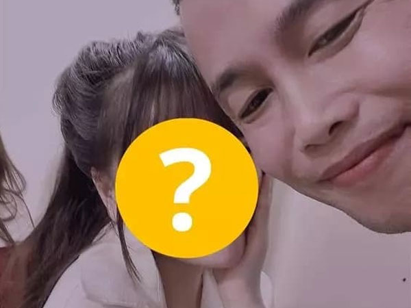 Hiệp Gà lại khoe người yêu, dân tình thở dài ngao ngán
