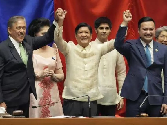 Ông Ferdinand Marcos Jr. trở thành tổng thống Philippines