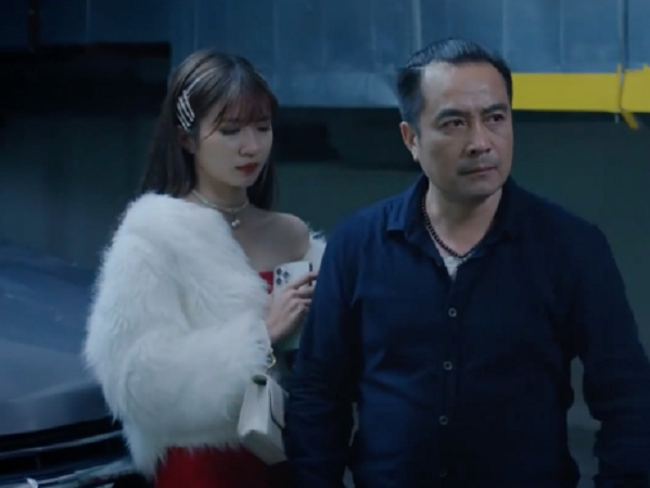 Thương ngày nắng về 2 tập 24: Vân 'lột xác' sexy, diễn kịch cùng Phong để tiếp cận gã giang hồ