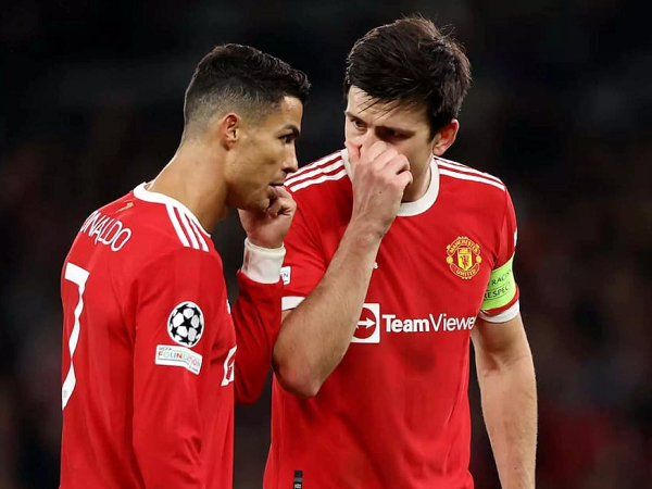 Cực nóng thông tin Ten Hag tước bước thủ quân MU của Maguire, trao cho Ronaldo