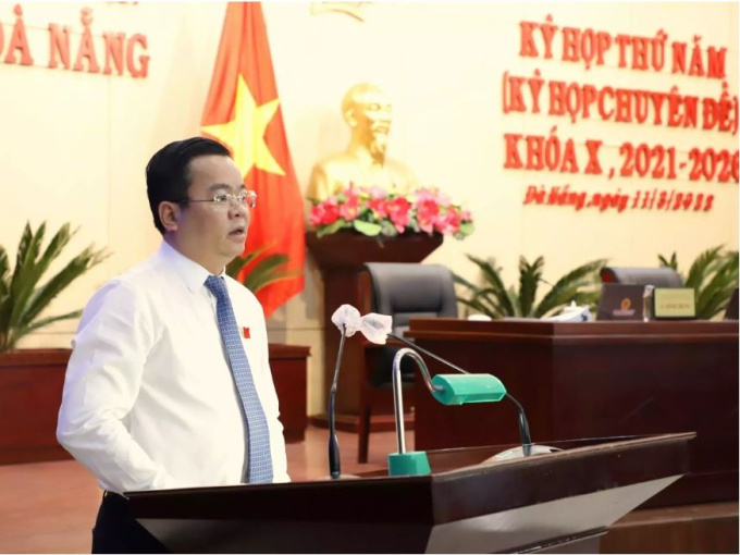Loạt cán bộ ‘ngã ngựa’ vì tình ái 'không trong sáng'
