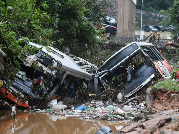 Mưa lớn khiến ít nhất 35 người thiệt mạng ở Brazil