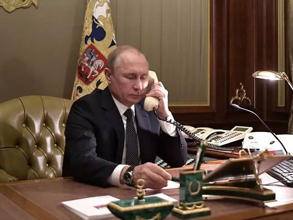 Ông Putin điện đàm với lãnh đạo châu Âu, Ukraine nói sẽ giành lại Biển Đen