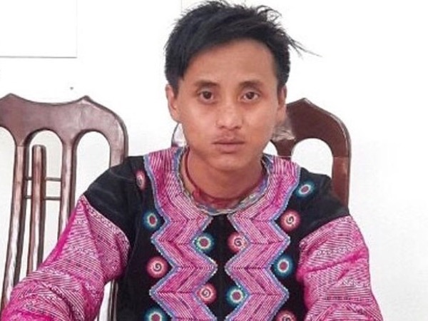 Vận động đối tượng truy nã, mua bán trái phép 30 bánh heroin ra đầu thú