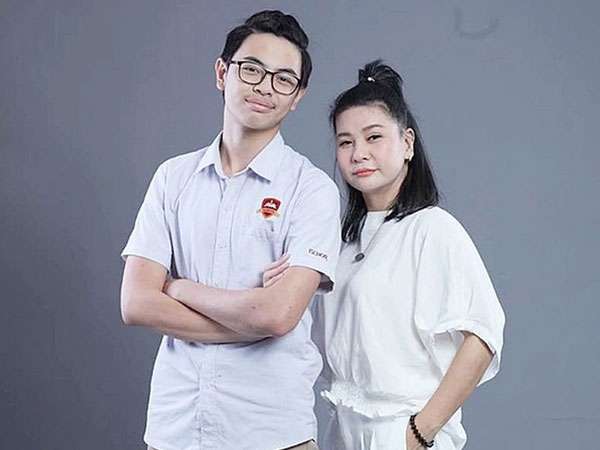 Đăng ảnh con trai, Cát Phượng nói lời chua xót: 'Rồi mẹ lại thui thủi một mình đơn độc'