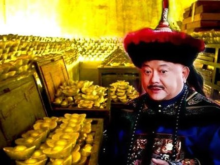 Mặc dù Hòa Thân tham lam tiền bạc, nhưng có ba loại tiền mà ông sẽ không tham khiến hậu thế phải suy ngẫm