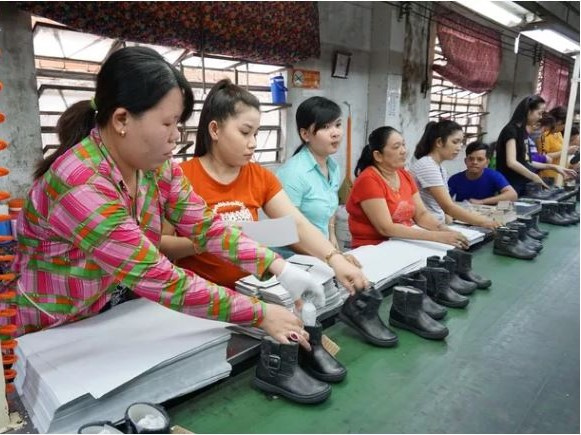 Ồ ạt rút BHXH một lần: Giảm tuổi nghỉ hưu sẽ giải quyết cơ bản mọi vấn đề