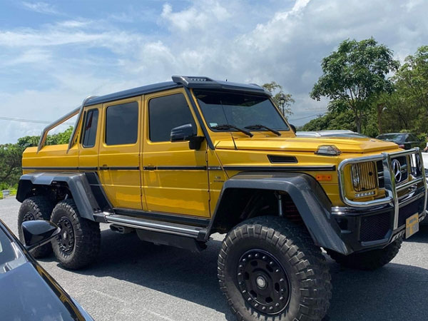 Mercedes-Benz G63 AMG 6x6 - 'quái vật 6 chân' hơn 60 tỷ tại Quảng Ninh