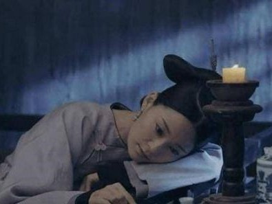 Cuộc sống của những cung nữ thủ lăng 'hầu hạ' cố Hoàng đế như thế nào?