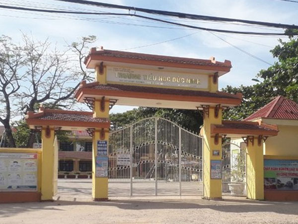Anh trai tâm thần 'dìm' em gái chết đuối tại bể bơi trường tiểu học