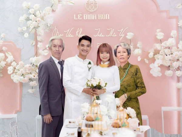 Ông bà quá cố bất ngờ 'xuất hiện' trong hôn lễ của Vy Pumpe, ước nguyện thành hiện thực