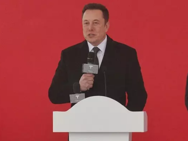 Elon Musk lên kế hoạch cắt giảm 10% nhân sự Tesla