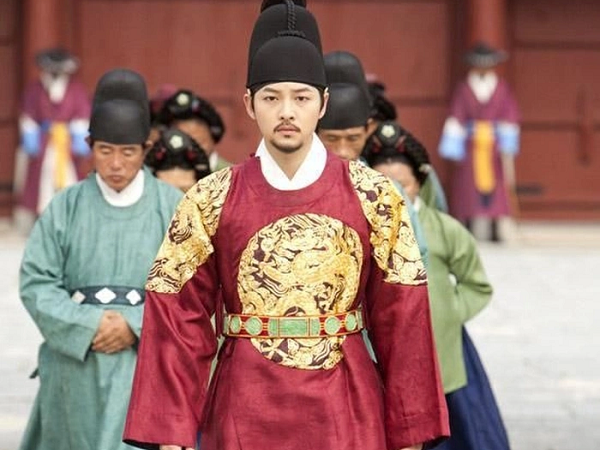 Song Joong Ki từng từ chối một phim kinh điển, người thế chỗ hiện đã là sao cấp S với mức cát xê khủng