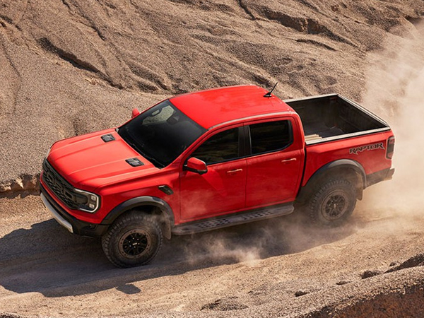 Ford Ranger Raptor 2023 tại Việt Nam lộ giá bán từ 1,3 tỷ đồng