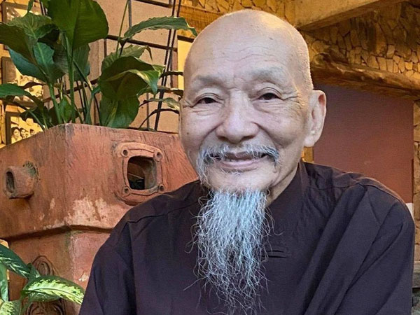 Tại Tịnh thất Bồng Lai, 'thầy ông nội' Lê Tùng Vân có 1 em gái ruột tên Lê Thị Thu Vân nhưng đã qua đời