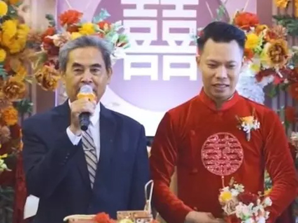 Sang chấn với bài phát biểu đám cưới tưởng đâu lễ kết nạp Đảng