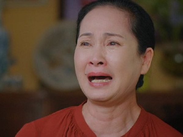 Thương ngày nắng về 2 tập 30: Mặc bà Hiền cầu xin, Khánh không quay lại với Đức, Thương lại bị đánh ghen