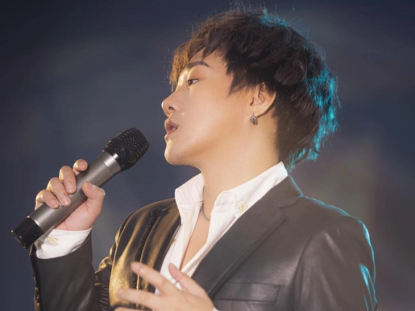 Trung Quân hứng trọn 'gạch đá' khi hát hit 'Lạc trôi' của Sơn Tùng pheo phong cách... Rock?