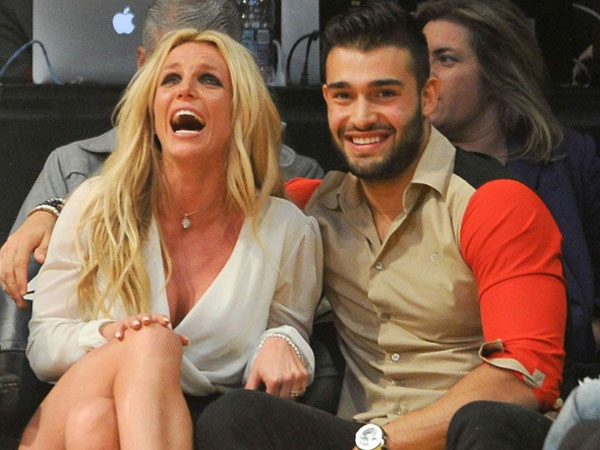 Lễ cưới Britney Spears và Sam Asghari tổ chức kín đáo, giới hạn khách mời
