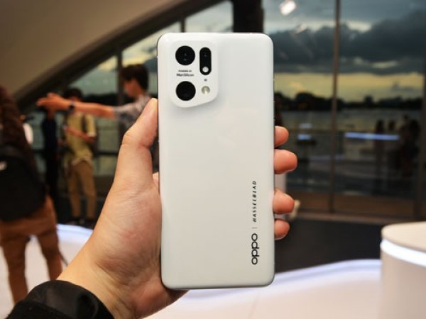 Đưa máy ảnh vào smartphone