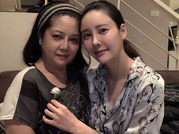 Mẹ ruột Tangmo 'quay xe' không khởi kiện vì sợ bị kiện ngược, chấp nhận để con gái ra đi oan uổng?
