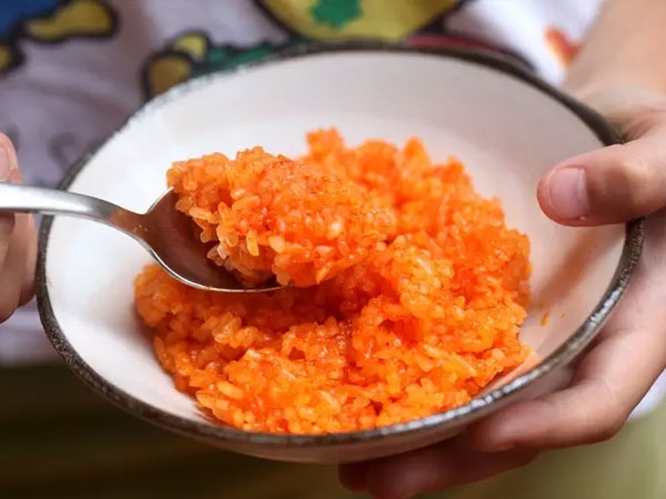 Các sĩ tử nên và không nên ăn gì khi đi thi để gặp may mắn?