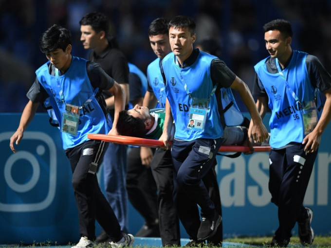 U23 Uzbekistan phải đá bán kết U23 châu Á trên sân không khán giả
