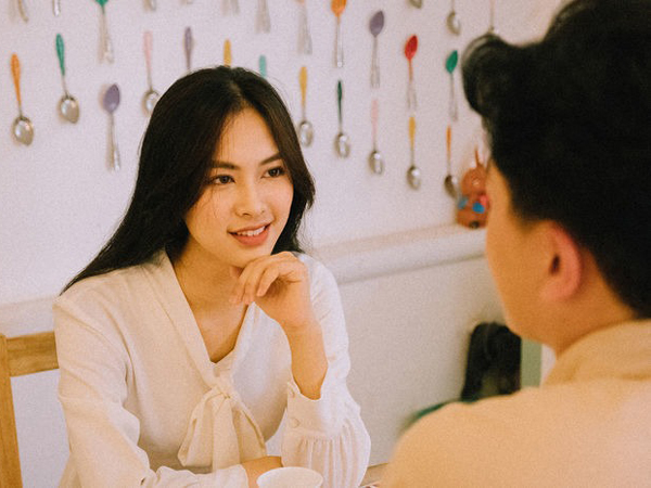 Cô gái lương 12 triệu mang người yêu lương 10 triệu về ra mắt bị bố mẹ chê 'an phận', dân tình xúm vào xúi chia tay... để phần cho người khác