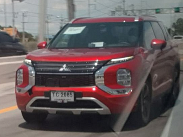 Mitsubishi Outlander 2022 lăn bánh tại Thái Lan, sắp về Việt Nam